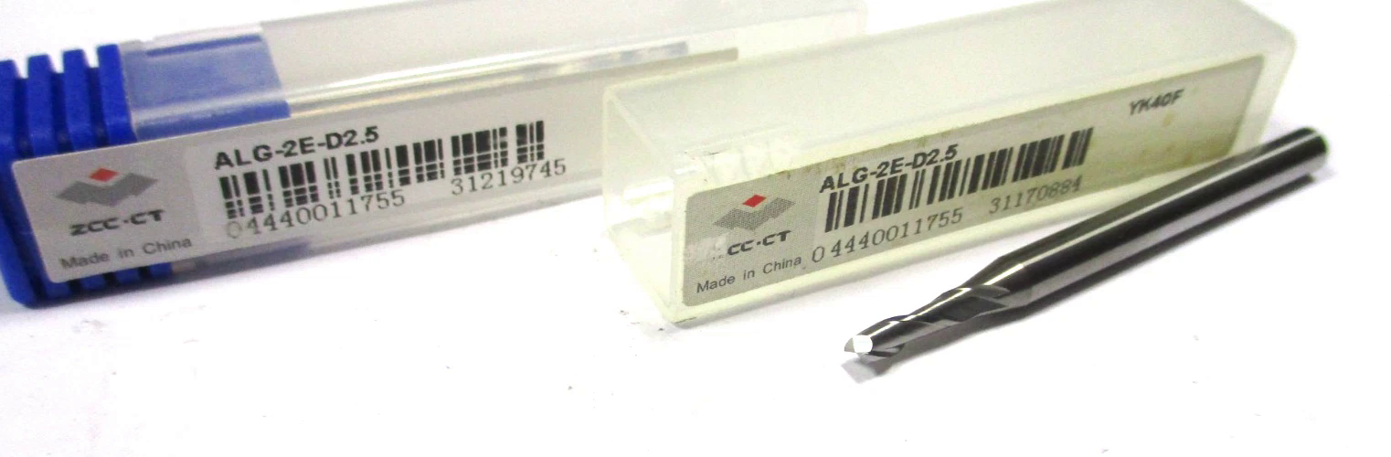 2x ZCC-CT VHM Schaftfräser Ø2,5 Z=2 ALG-2E-D2,5 YK40F SchaftØ4 Neu D7237