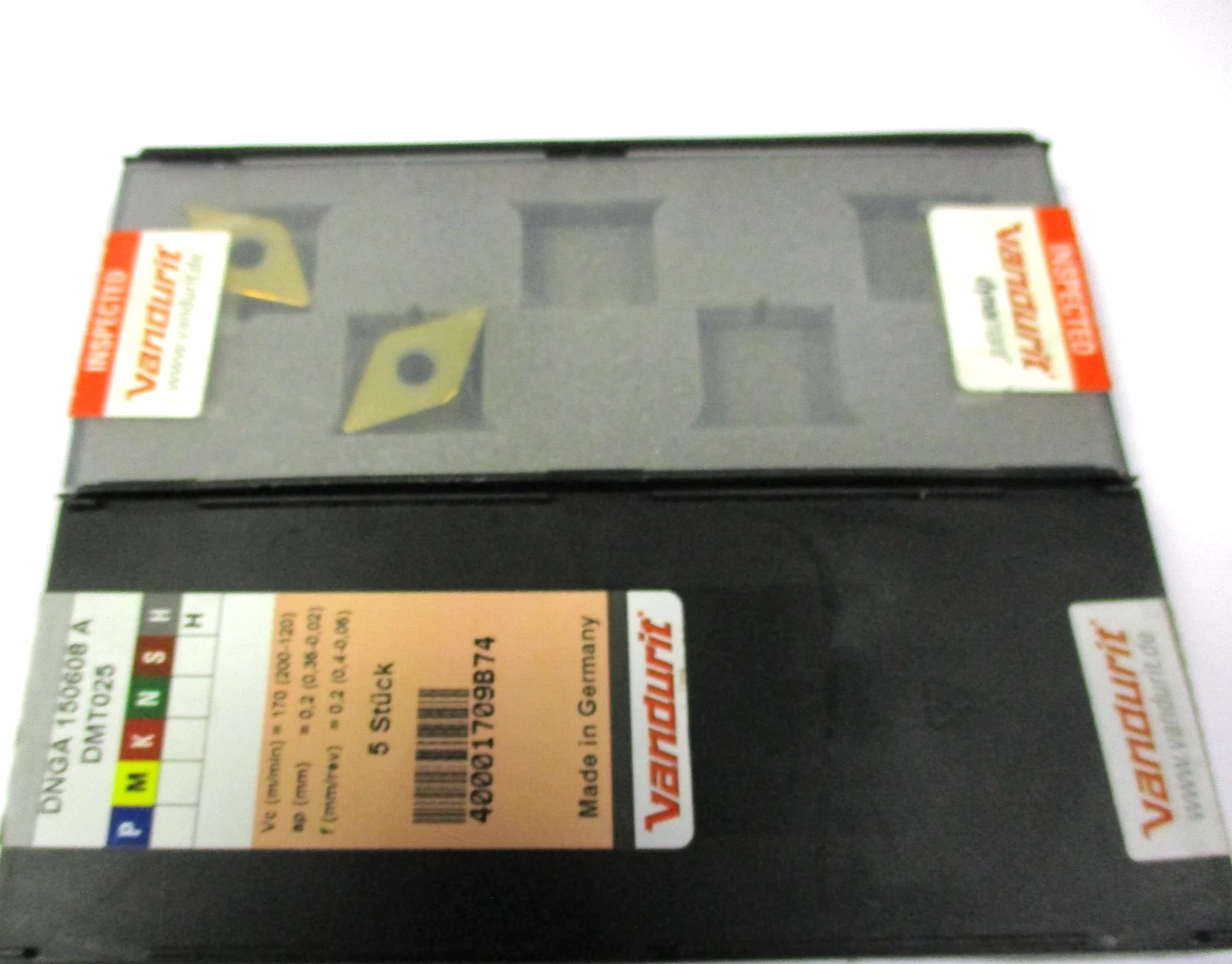 2 VANDURIT Wendeplatten zum Drehen 2-seitig DNGA 150608 A DMT025 Neu H61316