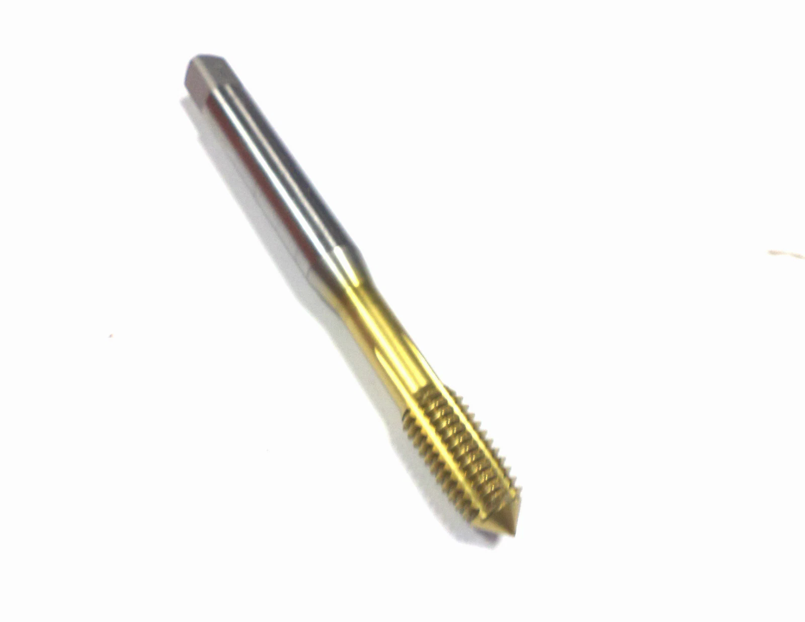 BOSS Gewindeformer HSSE M10 x 1,5 6HX TIN mit Vollspitze P26