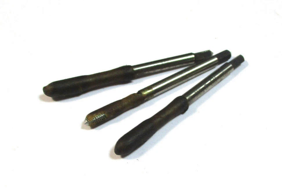 3x SPW Gewindeformer HSSE M3,5 6H Neu H22620